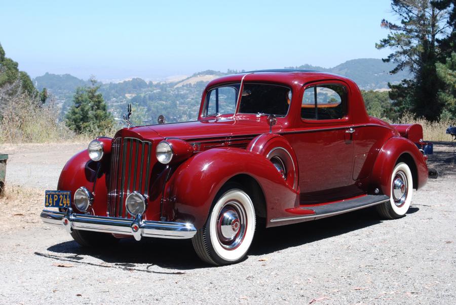  Packard Twelve 2/4-Passenger Coupe 1939 года  (фото 2 из 12)